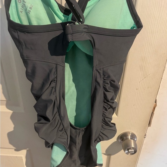 ATHLETA Black Twister Swimsuit One Piece 36 B/C - Picture 4 of 11